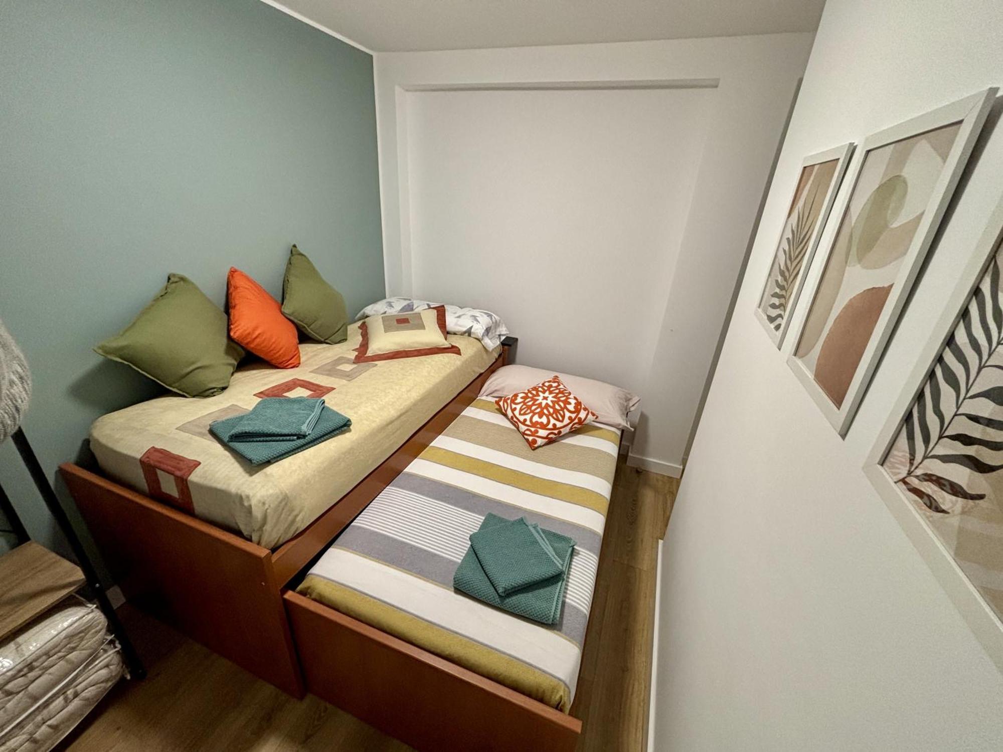 Imak Barrio Del Ave Apartment Zaragoza Luaran gambar